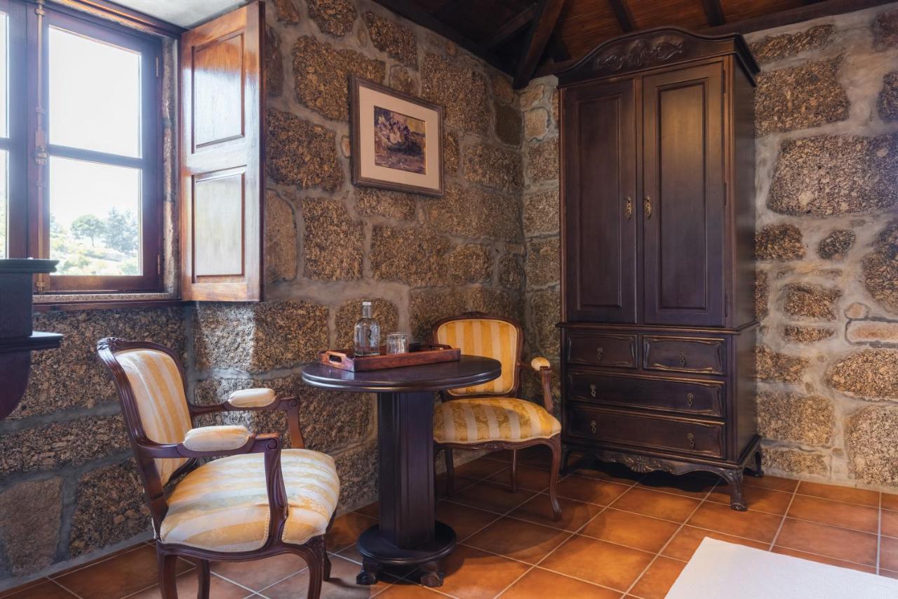 منزل الضيف ريزندي  في Quinta Do Outeiro المظهر الخارجي الصورة